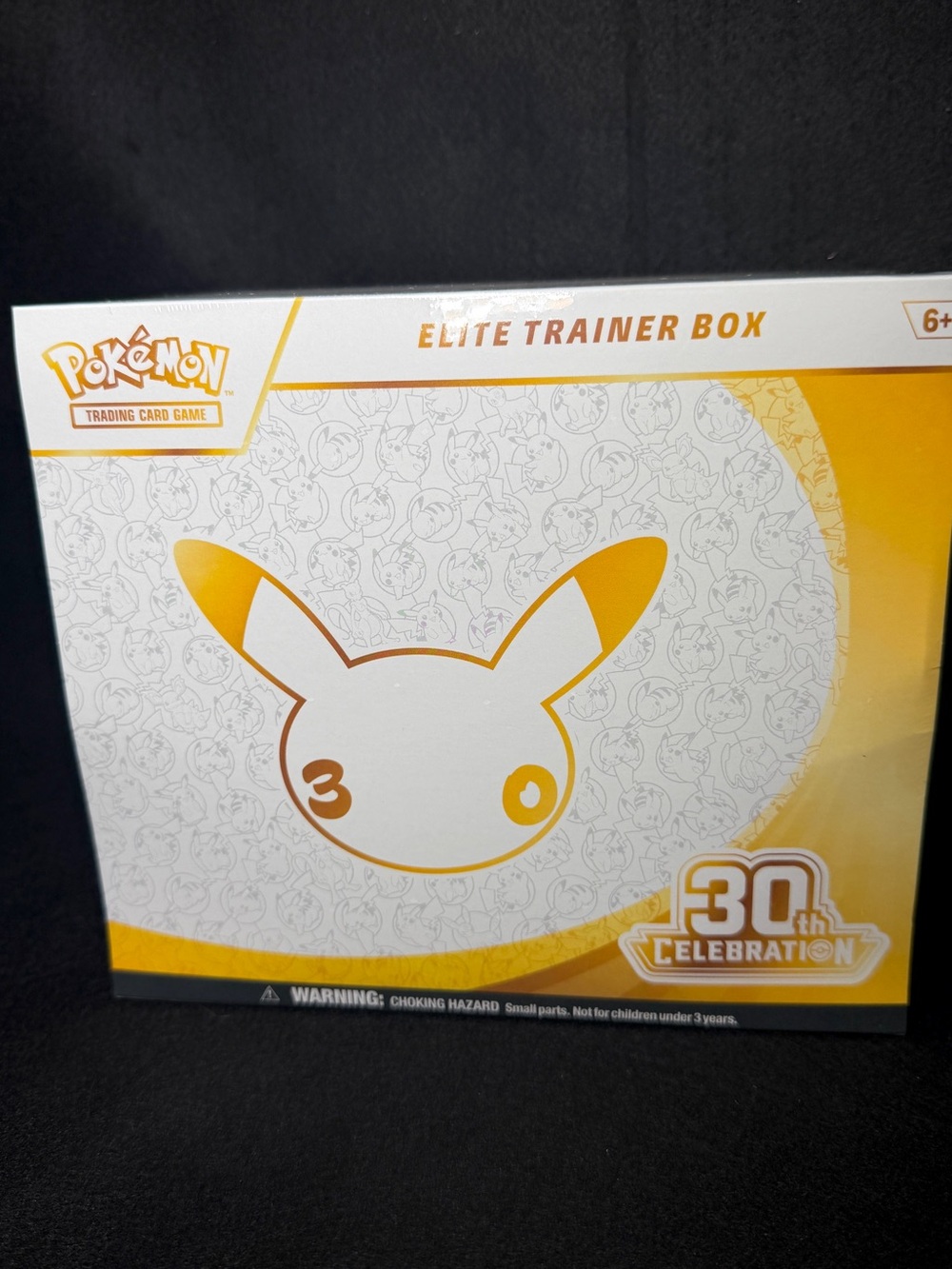 Pokémon TCG: 30th Celebration Elite Trainer Box